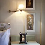 فندق Kazarma 4*