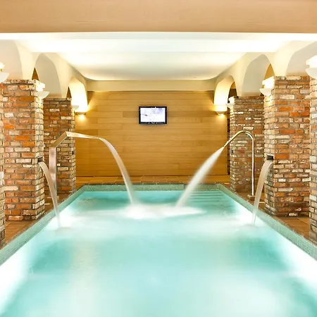 Kazarma Hotel 4*