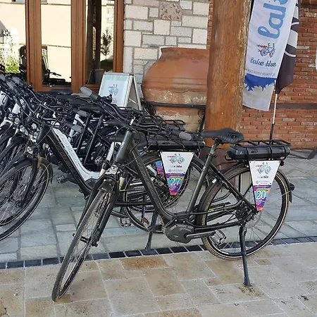 Kazarma Kalývia Fylaktís